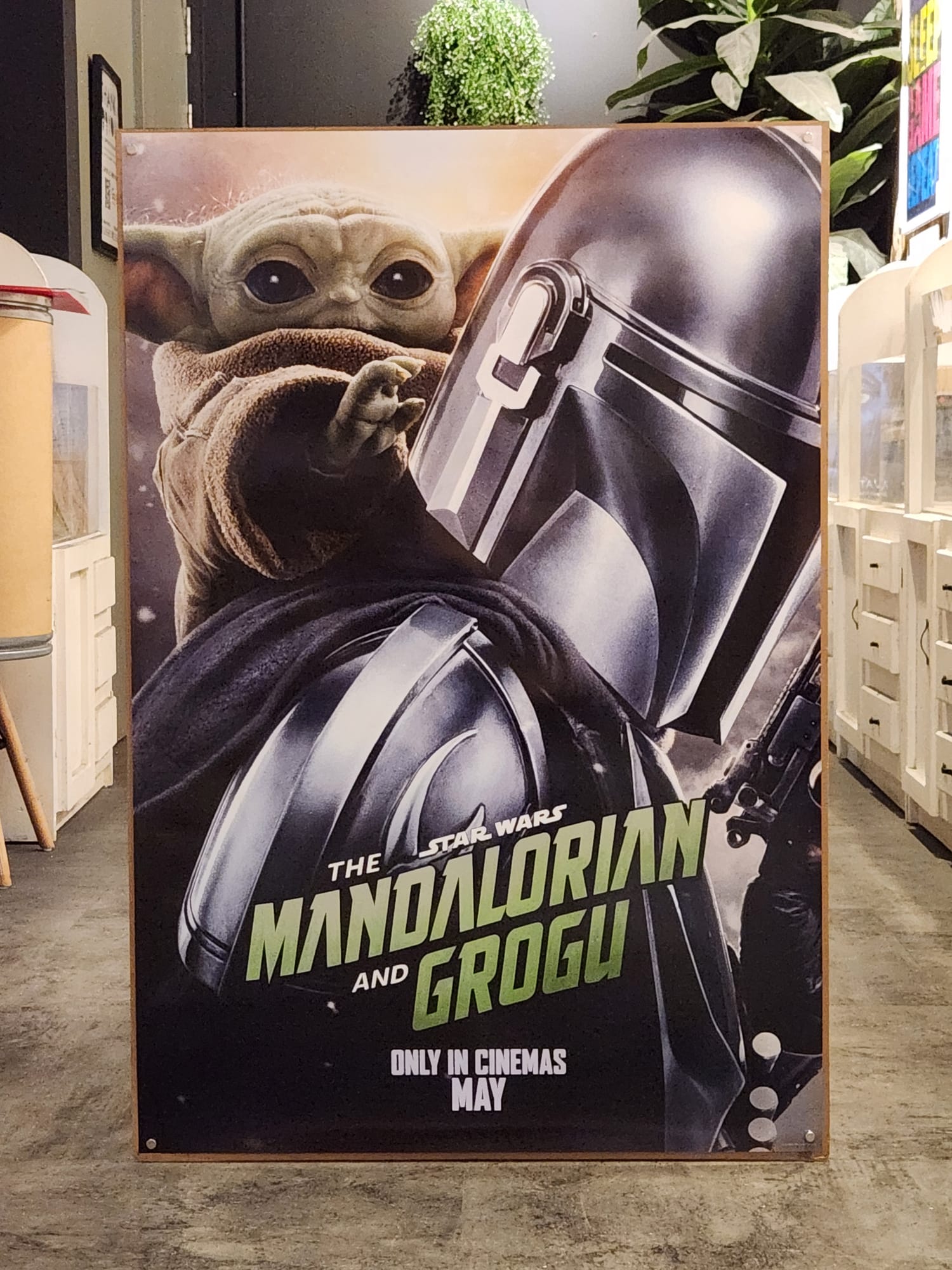 Original Posters :: Star Wars :: The Mandalorian and Grogu (Pre-Order ...