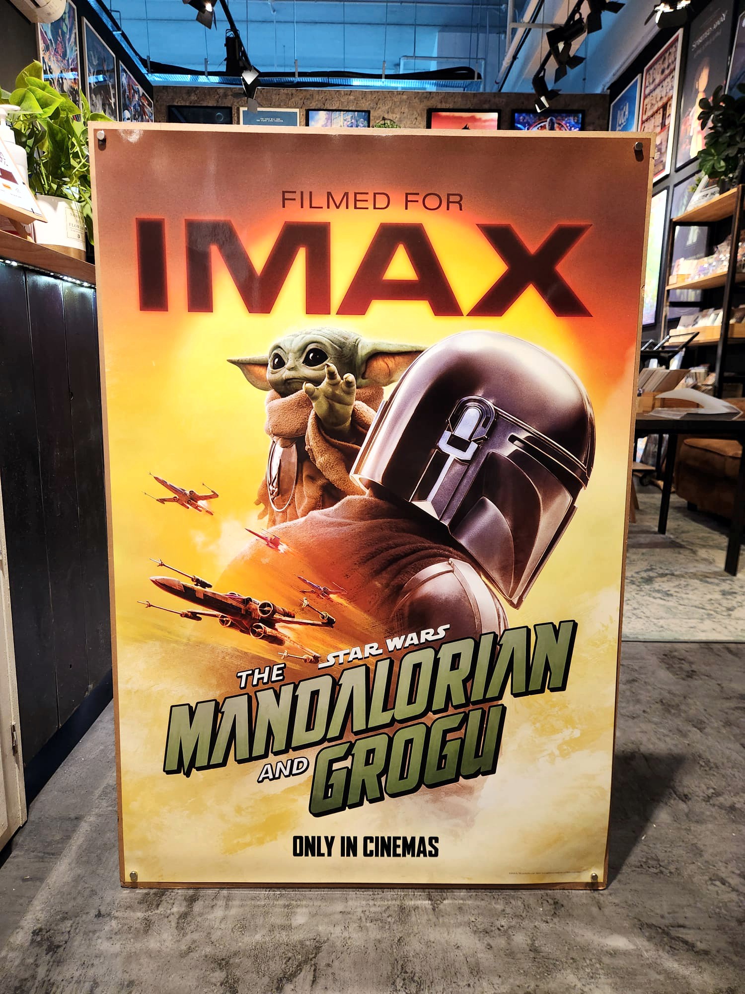 Original Posters :: Star Wars :: The Mandalorian and Grogu - Poster Hub
